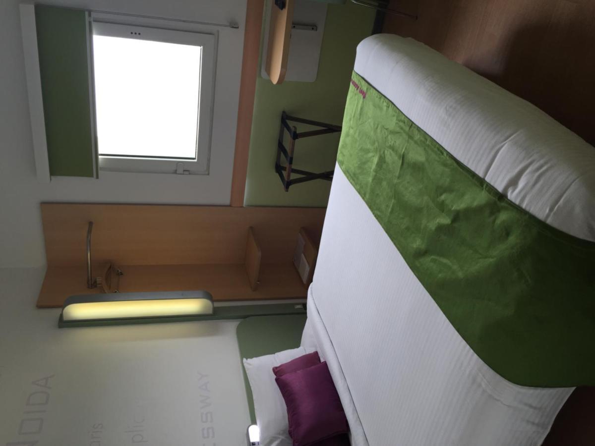 Hotel Caspia Pro Greater Noida Kültér fotó