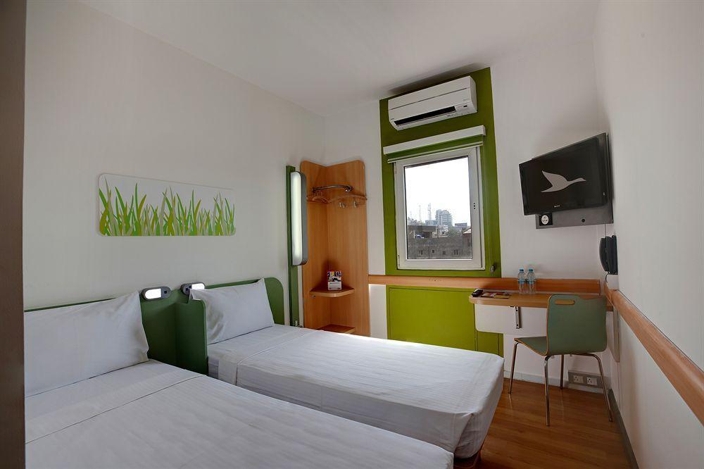 Hotel Caspia Pro Greater Noida Kültér fotó