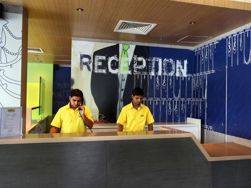 Hotel Caspia Pro Greater Noida Kültér fotó