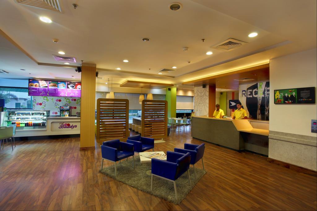 Hotel Caspia Pro Greater Noida Kültér fotó